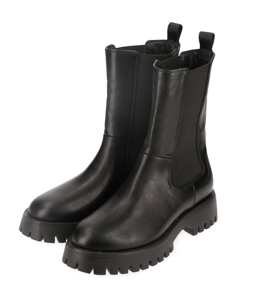 ADAM ET ROPE'（アダムエロペ）の「【WEB限定・晴雨兼用】ミドル丈ラグソールサイドゴアブーツ（ブーツ・レディース・ブラック/キナリ・23.5cm/23.0cm/24.0cm/24.5cm）」の18枚目の写真