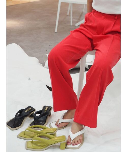 EVRIS（エヴリス）の「クッショントングサンダル（サンダル・レディース・ホワイト/ブラック/グリーン・MEDIUM/LARGE）」の14枚目の写真