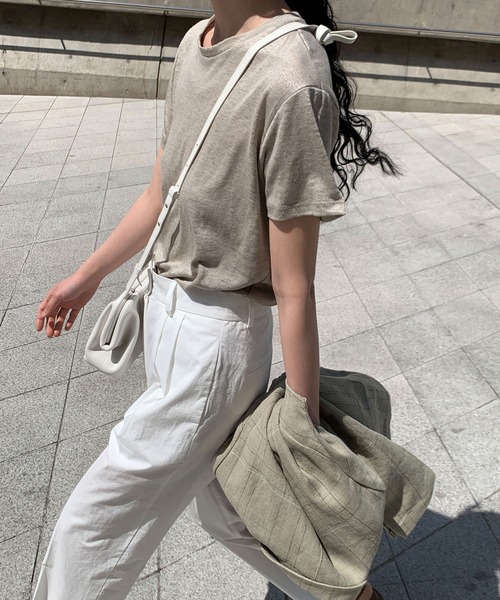 MUYMONA(ムイモナ)の「クルーネック ベーシックリネンTシャツ mmw22s026【MUYMONA】【2022SS】(Tシャツ/カットソー・レディース・ホワイト/ベージュ・FREE)」の9枚目の写真