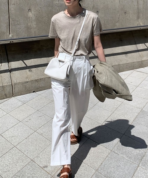 MUYMONA(ムイモナ)の「クルーネック ベーシックリネンTシャツ mmw22s026【MUYMONA】【2022SS】(Tシャツ/カットソー・レディース・ホワイト/ベージュ・FREE)」の11枚目の写真