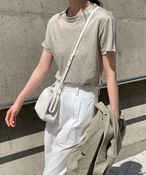 MUYMONA(ムイモナ)の「クルーネック ベーシックリネンTシャツ mmw22s026【MUYMONA】【2022SS】(Tシャツ/カットソー・レディース・ホワイト/ベージュ・FREE)」の7枚目の写真
