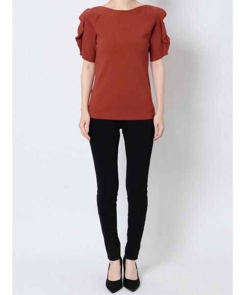 LAGUNAMOON(ラグナムーン)の「ラッフルスリーブニットプルオーバー(ニット/セーター・レディース・アイボリー/ブラック/ダークオレンジ・FREE)」の22枚目の写真