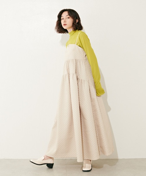 Lui's（ルイス）の「バックデザインジャガードキャミワンピース（ワンピース・レディース・ベージュ/ブラック・FREE）」の3枚目の写真