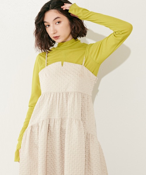 Lui's（ルイス）の「バックデザインジャガードキャミワンピース（ワンピース・レディース・ベージュ/ブラック・FREE）」の5枚目の写真