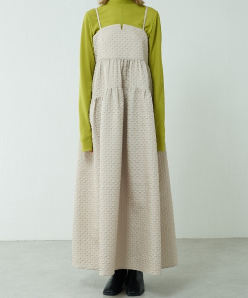 Lui's（ルイス）の「バックデザインジャガードキャミワンピース（ワンピース・レディース・ベージュ/ブラック・FREE）」の9枚目の写真