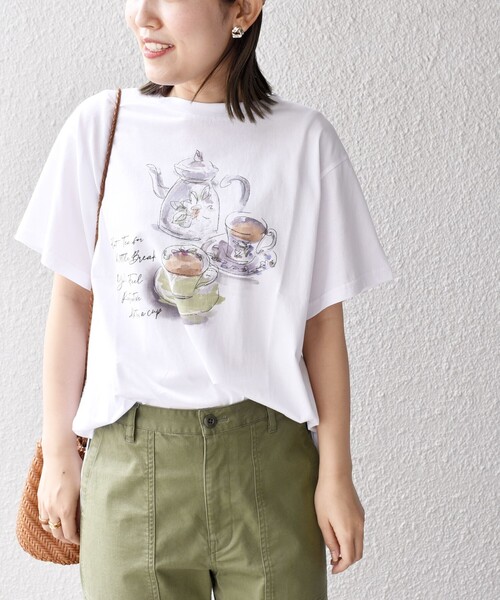 SHIPS(シップス)の「*オーガニックコットンカフェプリントTEE◇(Tシャツ/カットソー・レディース・ホワイト/チャコールグレー/ライトホワイト/ベージュ/ダークグレー/ホワイト系/ベージュ系・ONE SIZE)」の4枚目の写真