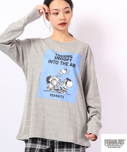 PEANUTS(ピーナッツ)の「PEANUTS スヌーピー フロントプリント長袖Tシャツ(Tシャツ/カットソー・レディース・ホワイト/ベージュ/杢グレー/ピンク・LL/L/M)」の3枚目の写真