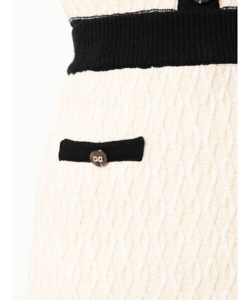 RESEXXY（リゼクシー）の「バイカラーニットミニスカート【セットアップ着用可能】（スカート・レディース・オフホワイト/ブラック/ピンク/ブルー・FREE）」の15枚目の写真