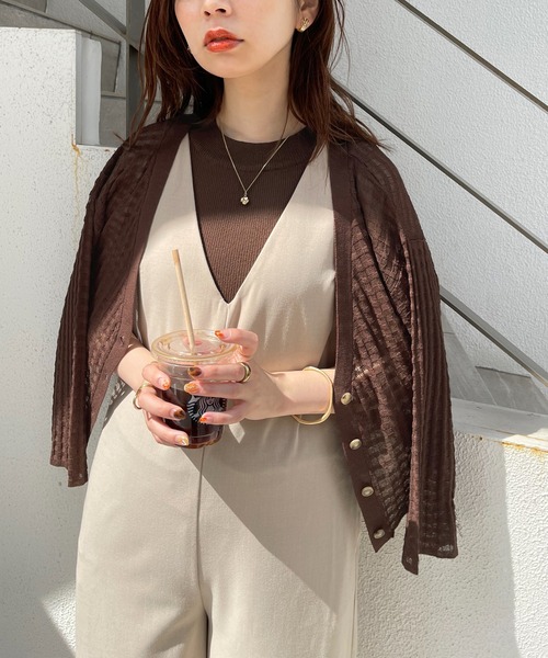 natural couture(ナチュラルクチュール)の「WEB限定/チェック編みカーディガン×リブノースリアンサンブル(アンサンブル・レディース・オフホワイト/ベージュ/ピンク/グリーン/ブラウン・FREE)」の3枚目の写真