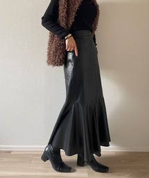 JUNOAH（ジュノア）の「PUレザーフレアマーメイドスカート（スカート・レディース）」