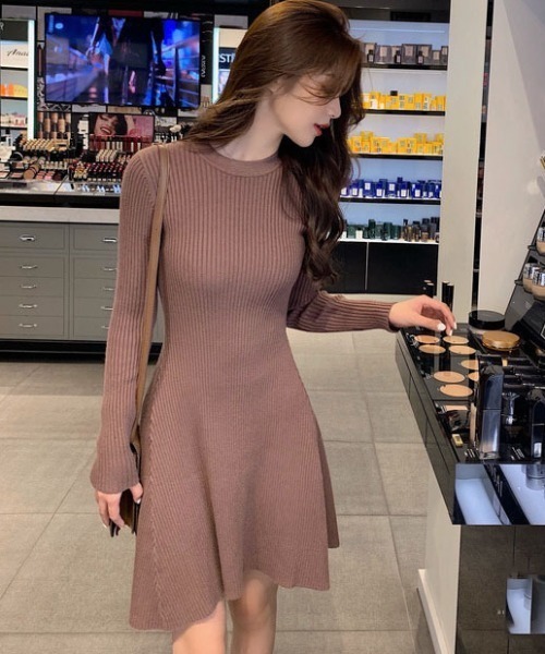 gossip！ロサンゼルス（ゴシップロサンゼルス）の「ニットワンピース（ワンピース・レディース・ブラック/ブラウン/テラコッタ/ベージュ・FREE）」の9枚目の写真