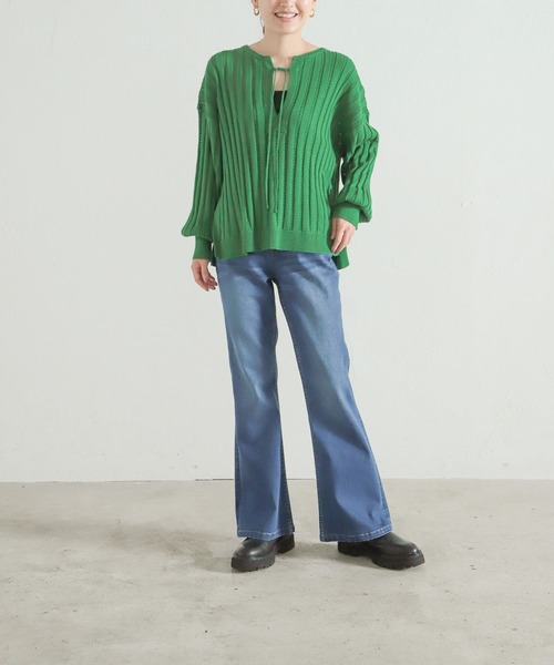 LEPSIM（レプシィム）の「【FOR I SERIES】スカシガラVネックプルオーバー　123131（Tシャツ/カットソー・レディース・ネイビー/グリーン/アイボリー・SMALL）」の9枚目の写真