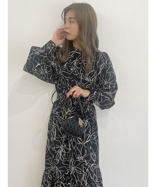 dazzlin　バックリボン花柄ワンピース Amazon.co.jp: タグ付!dazzlin ダズリン バックリボンプリント