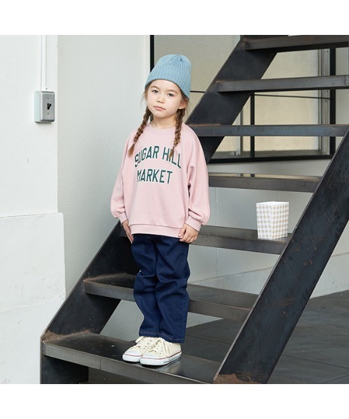 b・ROOM（ビールーム）の「【表コットン毛玉バイバイ】カレッジロゴプリントドルマンスエット（スウェット・キッズ・ベージュ/レンガ/ピンク/ブルーグレー/ネイビー/チャコール・150cm/100cm/130cm/140cm/110cm/120cm）」の9枚目の写真