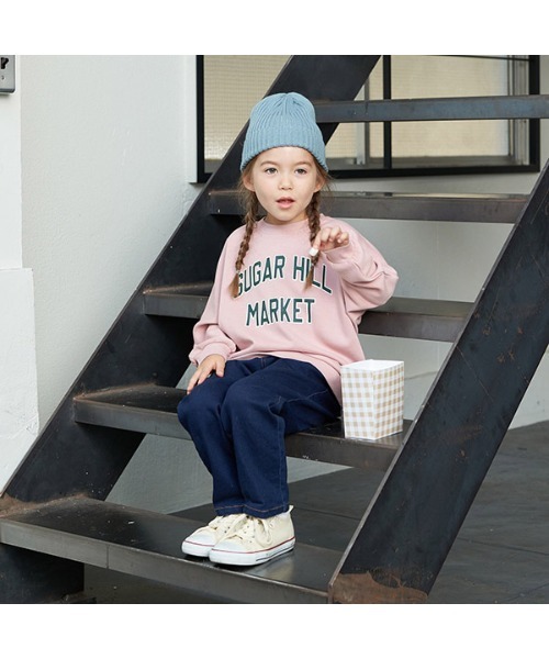 b・ROOM（ビールーム）の「【表コットン毛玉バイバイ】カレッジロゴプリントドルマンスエット（スウェット・キッズ・ベージュ/レンガ/ピンク/ブルーグレー/ネイビー/チャコール・150cm/100cm/130cm/140cm/110cm/120cm）」の10枚目の写真