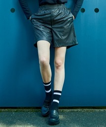 ESSENTIAL | フェイクレザーストライプハーフパンツ(その他パンツ)