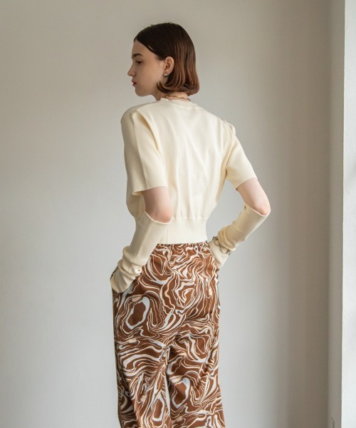 VACANCY（ヴァカンシー）の「アームウォーマー付きハーフスリーブニット（Tシャツ/カットソー・レディース・ホワイト/ブラック/ブルー・FREE）」の14枚目の写真