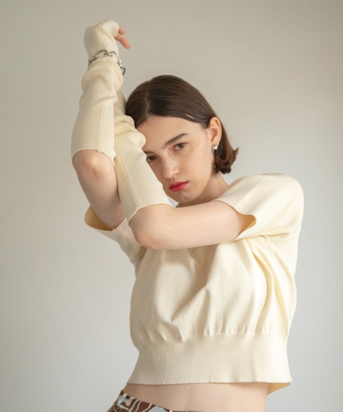 VACANCY（ヴァカンシー）の「アームウォーマー付きハーフスリーブニット（Tシャツ/カットソー・レディース・ホワイト/ブラック/ブルー・FREE）」の10枚目の写真