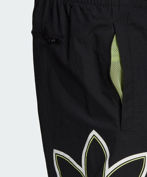 adidas(アディダス)の「アディダス SPRT スイムショーツ / ハーフパンツ / アディダスオリジナルス adidas Originals(水着・メンズ・ブラック・SMALL/MEDIUM/LARGE/X-LARGE/XX-LARGE/X-SMALL/XXX-LARGE)」の7枚目の写真