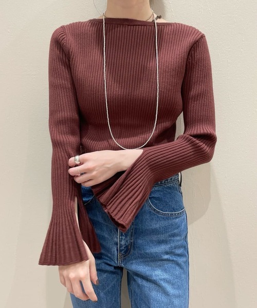 SHENERY（シーナリー）の「フレアスリーブリブニット（ニット/セーター・レディース・ネイビー/ブラウン/オフホワイト/カーキ・FREE）」の3枚目の写真