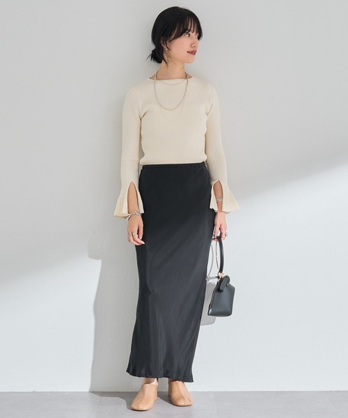 SHENERY（シーナリー）の「フレアスリーブリブニット（ニット/セーター・レディース・ネイビー/ブラウン/オフホワイト/カーキ・FREE）」の13枚目の写真