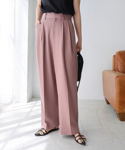 andme（アンドミー）の「とろみハイウエスト2タックワイドパンツ（スラックス・レディース・ブラック/アイボリー/グレー/ダークベージュ/スモークピンク/ネイビー/ブラウン/グレイッシュベージュ/パープル・M/L）」の9枚目の写真