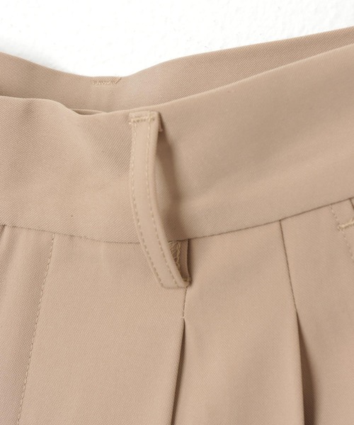 andme（アンドミー）の「とろみハイウエスト2タックワイドパンツ（スラックス・レディース・ブラック/アイボリー/グレー/ダークベージュ/スモークピンク/ネイビー/ブラウン/グレイッシュベージュ/パープル・M/L）」の22枚目の写真