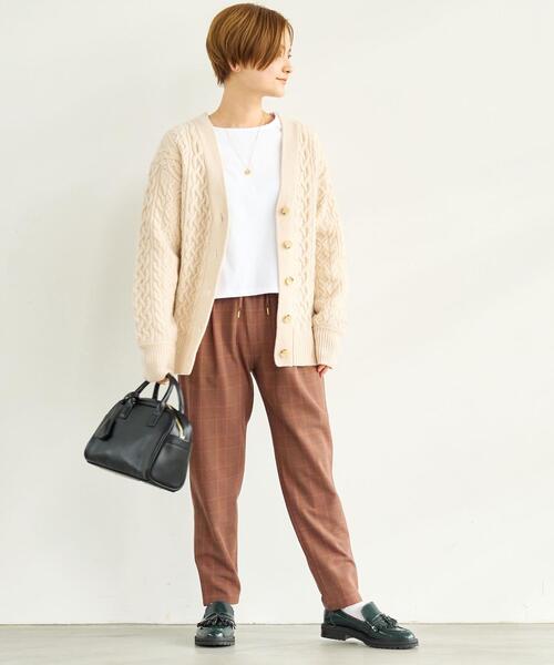 green label relaxing（グリーンレーベルリラクシング）の「［ size SHORT あり ］HAMILTON ハミルトン アラン Vネック ニット カーディガン（カーディガン/ボレロ・レディース・パープル/ネイビー/ナチュラル/ケリー・FREE/SHORT）」の20枚目の写真