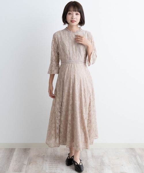 SweetMommy（スウィートマミー）の「総レース オケージョンワンピース（マタニティウェア/グッズ・レディース・ブラック/ベージュ・M/L）」の11枚目の写真