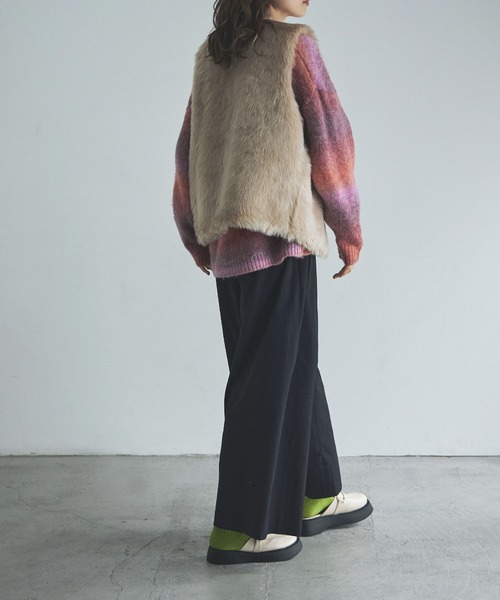 etoll.（エトル）の「フェイクファーマタギベスト（ベスト・レディース・ブラウン/グレイッシュベージュ・M）」の12枚目の写真