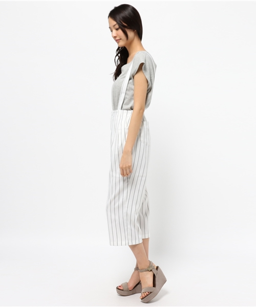 WEGO(ウィゴー)の「WEGO/サス付タッククロップドパンツ(その他パンツ・レディース・ホワイト・FREE)」の3枚目の写真