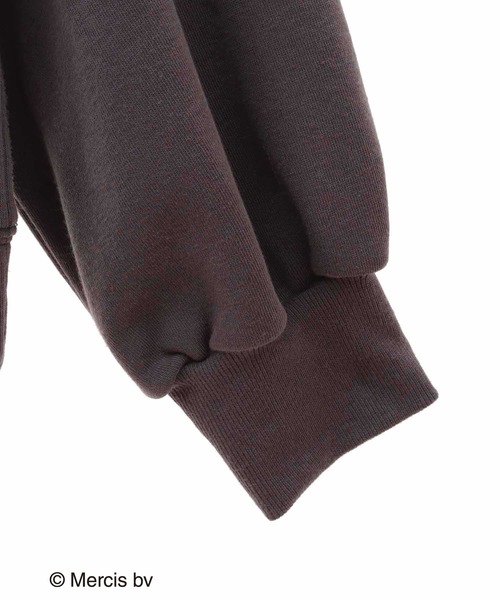 31 Sons de mode（トランテアン　ソン　ドゥ　モード）の「【WEB限定】ミッフィーコラボスウェット（スウェット・レディース・チャコールグレー/オフホワイト・36）」の6枚目の写真