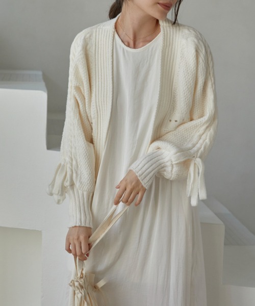 ACYM（アシーム）の「Lace up knit カーディガン（カーディガン/ボレロ・レディース・ホワイト/ブラック・FREE）」の17枚目の写真