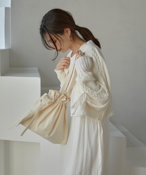 ACYM（アシーム）の「Lace up knit カーディガン（カーディガン/ボレロ・レディース・ホワイト/ブラック・FREE）」の7枚目の写真