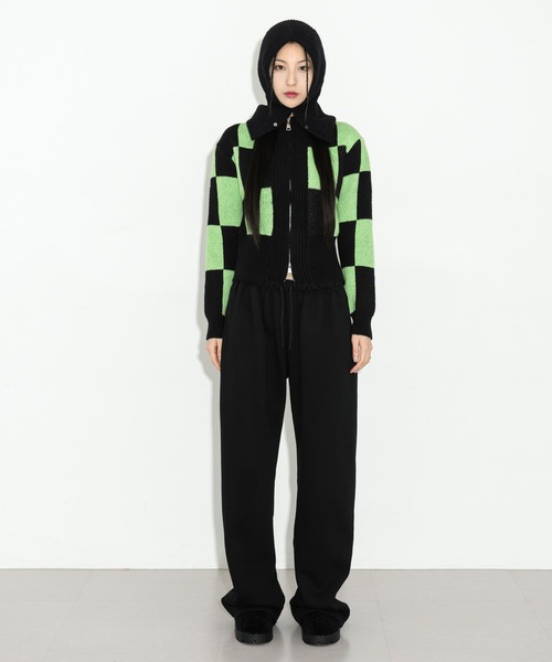 FOLLOWIN（フォロウィン）の「スクエアハーフジップアップニットカーディガン（カーディガン/ボレロ・レディース・ブラック/ベージュ/グリーン・FREE）」の13枚目の写真