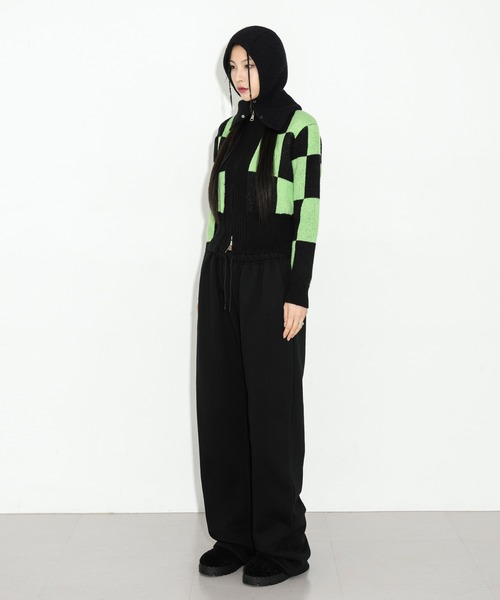 FOLLOWIN（フォロウィン）の「スクエアハーフジップアップニットカーディガン（カーディガン/ボレロ・レディース・ブラック/ベージュ/グリーン・FREE）」の14枚目の写真