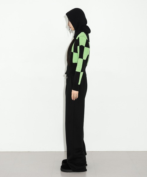 FOLLOWIN（フォロウィン）の「スクエアハーフジップアップニットカーディガン（カーディガン/ボレロ・レディース・ブラック/ベージュ/グリーン・FREE）」の15枚目の写真