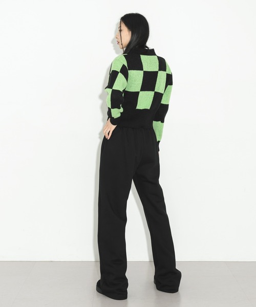 FOLLOWIN（フォロウィン）の「スクエアハーフジップアップニットカーディガン（カーディガン/ボレロ・レディース・ブラック/ベージュ/グリーン・FREE）」の20枚目の写真