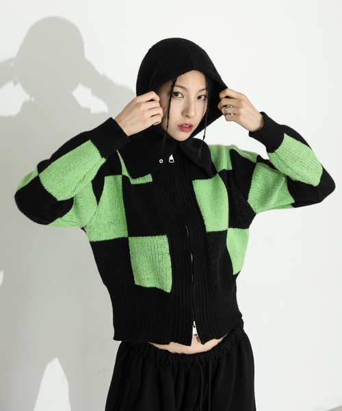 FOLLOWIN（フォロウィン）の「スクエアハーフジップアップニットカーディガン（カーディガン/ボレロ・レディース・ブラック/ベージュ/グリーン・FREE）」の21枚目の写真