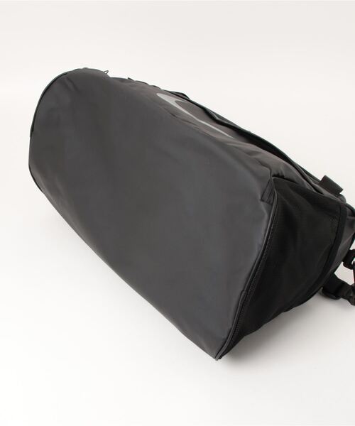 NIKE（ナイキ）の「《NIKEアパレル》ﾌﾞﾗｼﾞﾘｱ M WNTRZD ﾀﾞｯﾌﾙ（ドラムバッグ・メンズ・ブラック・フリー）」の2枚目の写真