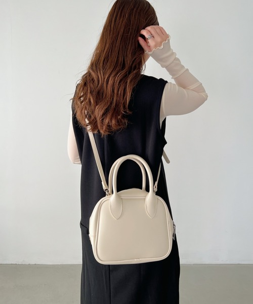 CLEA（クレア）の「2WAYアースカラースクエアミニボストンショルダーバッグ（ボストンバッグ・レディース・キャメル/アイボリー/ブラック/ライトグリーン・FREE）」の9枚目の写真