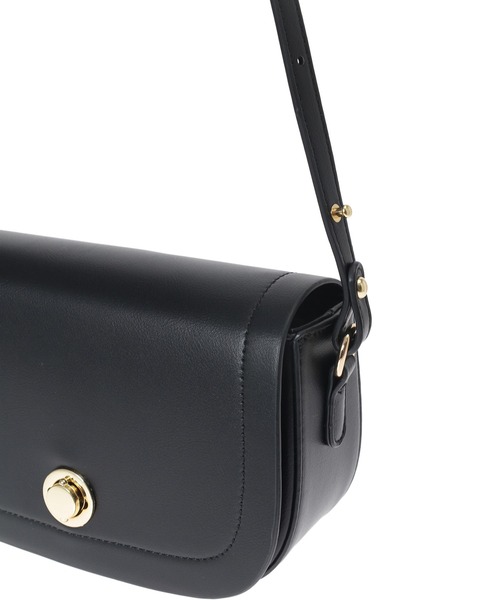 Edit Sheen（エディットシーン）の「シンプルフラップラウンドショルダー（ショルダーバッグ・レディース・ブラック/キャメル・FREE）」の8枚目の写真