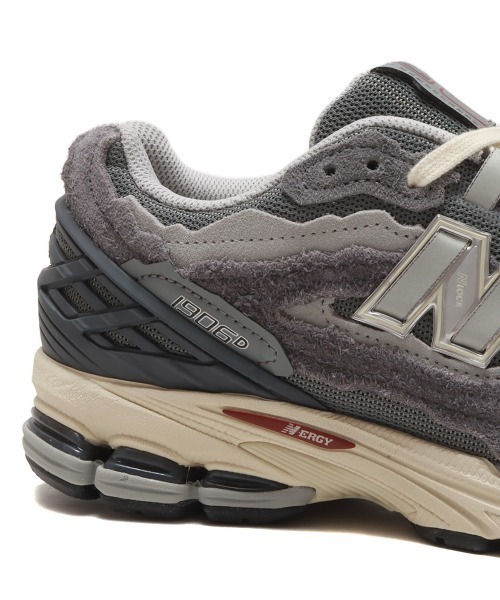 NEW BALANCE（ニューバランス）の「New Balance M1906 / ニューバランス M1906【SP】（スニーカー・メンズ・ブラック/ホワイト/グレー・25.5cm/25.0cm/24.5cm/27.5cm/27.0cm/26.5cm/26.0cm/24.0cm/23.5cm/29.0cm/28.5cm/28.0cm/23.0cm）」の8枚目の写真