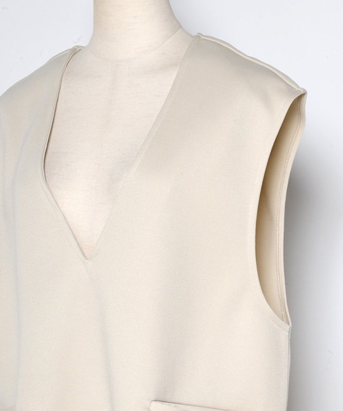 Bonjour Sagan（ボンジュールサガン）の「Vネックプルオーバーベスト（ベスト・レディース・ブラック/アイボリー・FREE）」の22枚目の写真