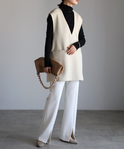 Bonjour Sagan（ボンジュールサガン）の「Vネックプルオーバーベスト（ベスト・レディース・ブラック/アイボリー・FREE）」の13枚目の写真