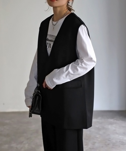 Bonjour Sagan（ボンジュールサガン）の「Vネックプルオーバーベスト（ベスト・レディース・ブラック/アイボリー・FREE）」の21枚目の写真