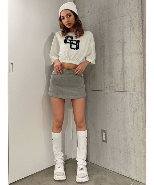 GYDA(ジェイダ)の「【WEB限定】PUFFERサンダル(サンダル・レディース・オフホワイト/ブラック・SMALL/MEDIUM/LARGE)」の11枚目の写真