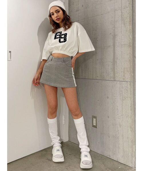 GYDA(ジェイダ)の「【WEB限定】PUFFERサンダル(サンダル・レディース・オフホワイト/ブラック・SMALL/MEDIUM/LARGE)」の12枚目の写真