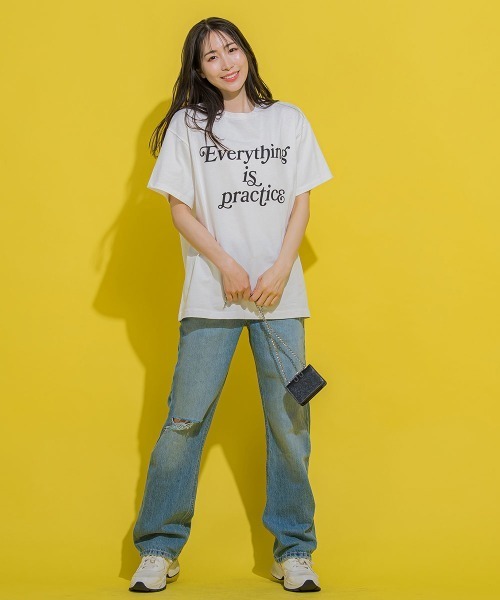 VICKY（ビッキー）の「【大人も取り入れやすい】ロゴTシャツ《洗濯機で