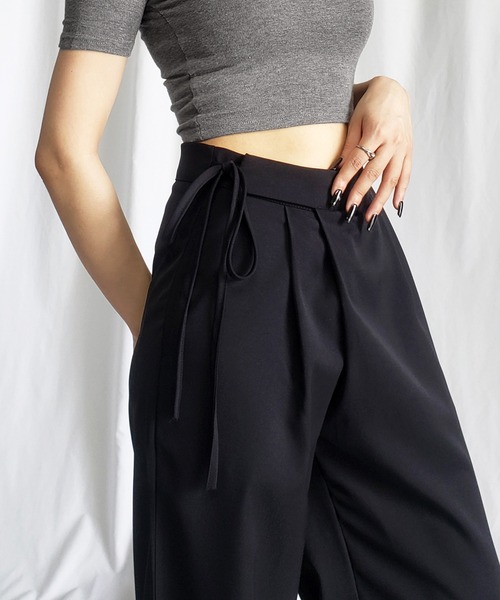 me+em select(ミームセレクト)の「※※【 3color / 3size 】華奢サイドリボンツータックスラックス(スラックス・レディース・ピンク/グレー/ブラック・MEDIUM/SMALL/LARGE)」の4枚目の写真